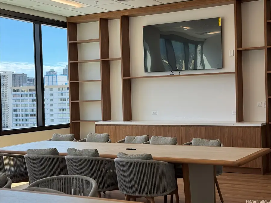 1500 Rycroft Street #304R, Honolulu, HI 96814 - #2
