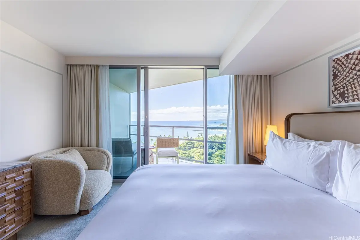 223 Saratoga Road #2015, Honolulu, HI 96815 - #1