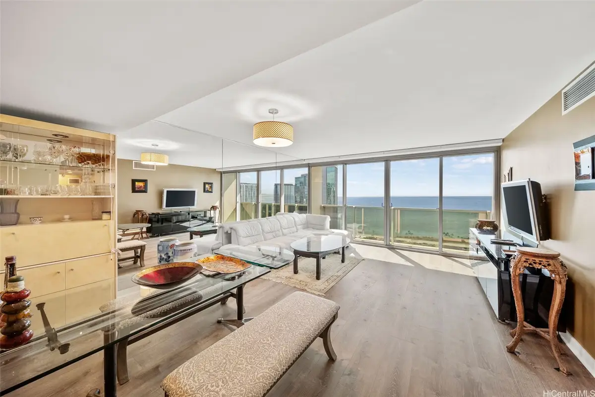 1177 Queen Street #4002, Honolulu, HI 96814 - #1