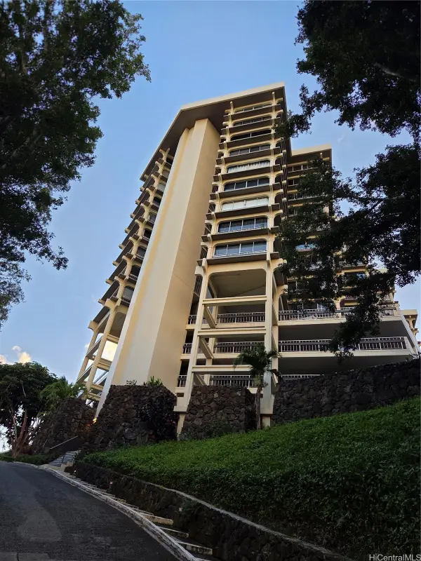 1022 Prospect Street #901B, Honolulu, HI 96822