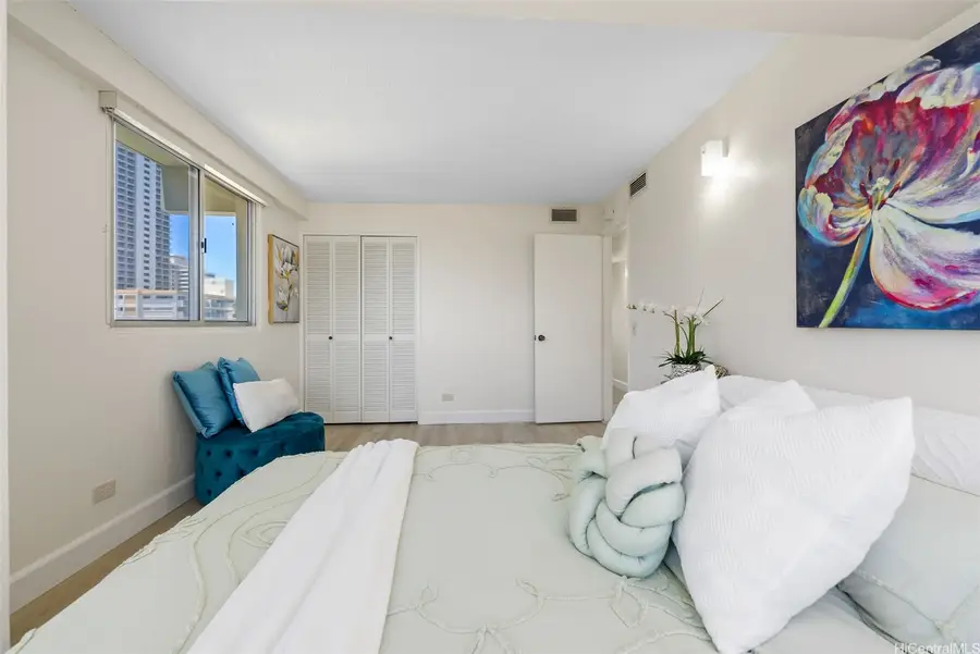 2440 Kuhio Avenue #1101, Honolulu, HI 96815 - #2