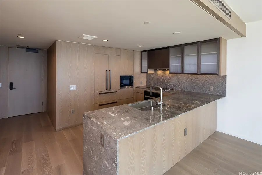 1000 Auahi Street #2504, Honolulu, HI 96814 - #3