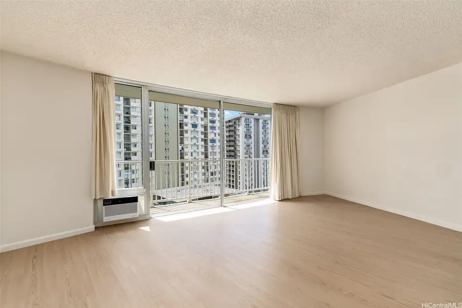 750 Amana Street #907, Honolulu, HI 96814 - #3
