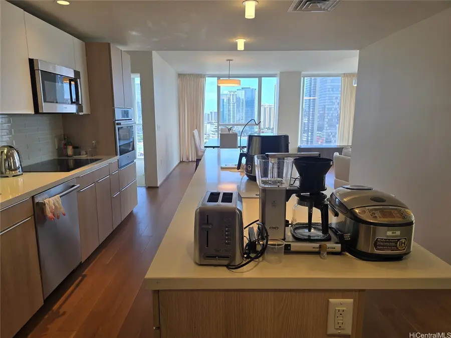 888 Kapiolani Boulevard #2105, Honolulu, HI 96813 - #3