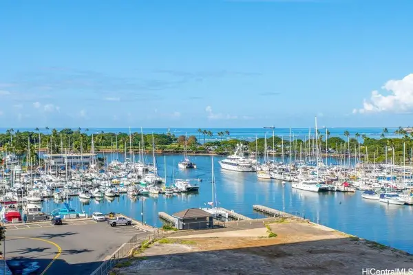 1676 Ala Moana Boulevard #606, Honolulu, HI 96815