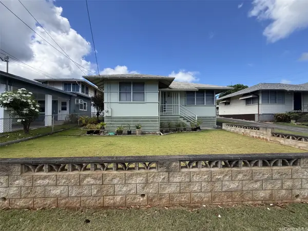 2448 N School Street, Honolulu, HI 96819