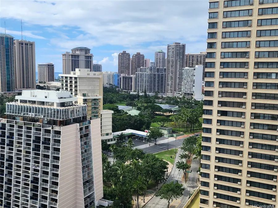 2092 Kuhio Avenue #2205, Honolulu, HI 96815 - #2