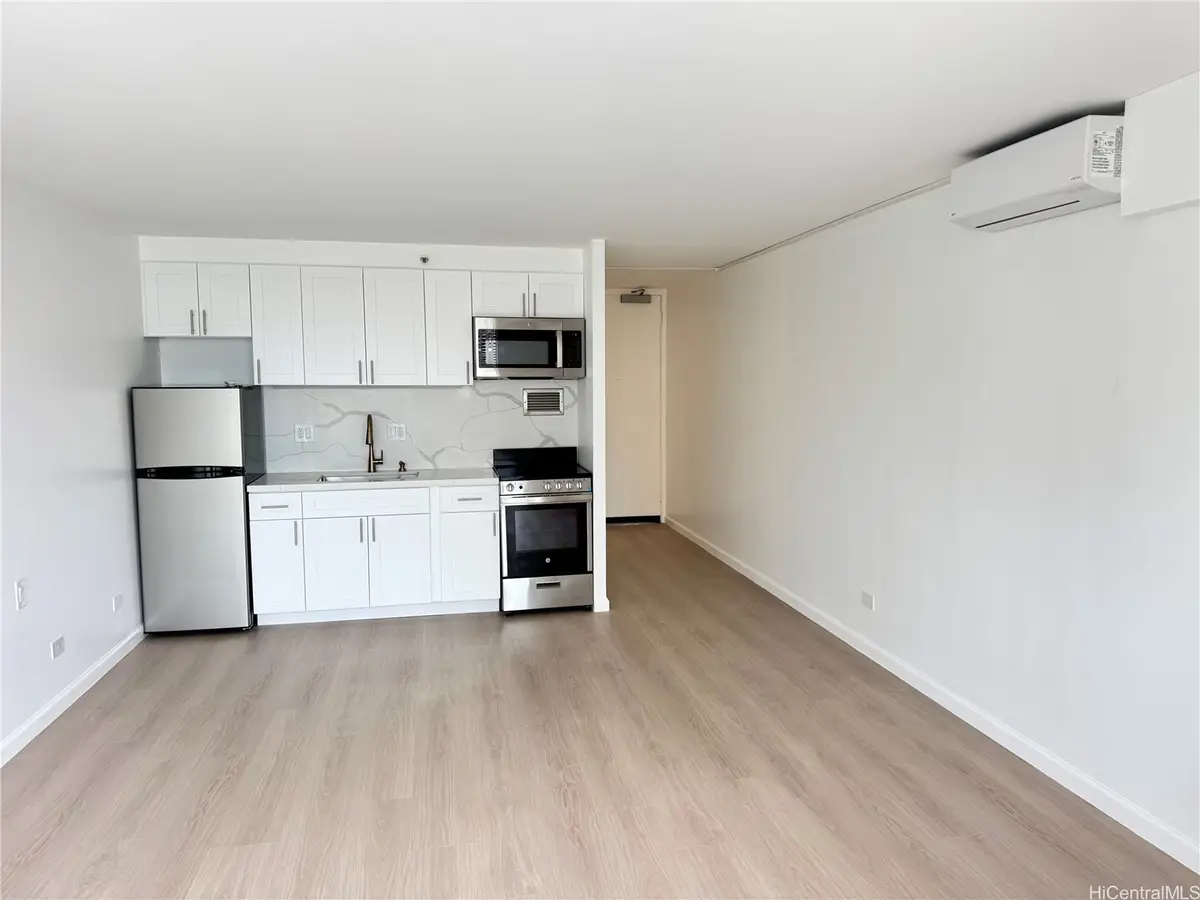 364 Seaside Avenue #812, Honolulu, HI 96815 - #1