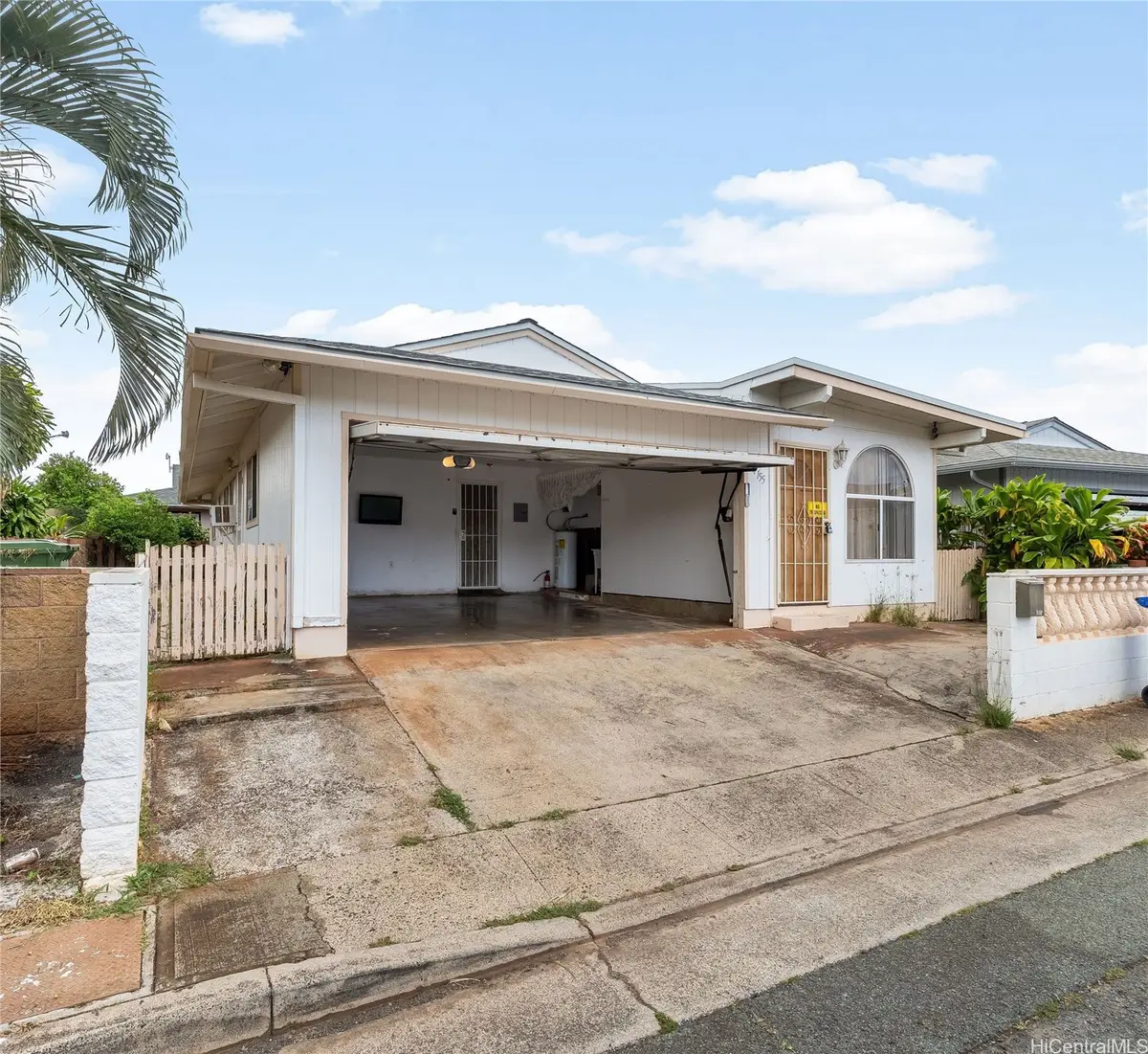 94-155 Maaniani Way, Waipahu, HI 96797 - #1