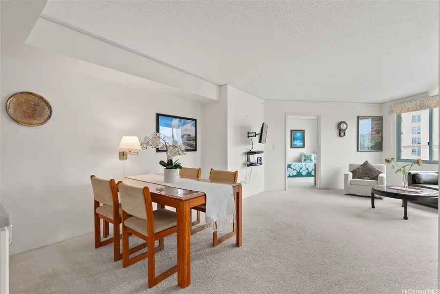 1314 Kalakaua Avenue #1211, Honolulu, HI 96826 - #3