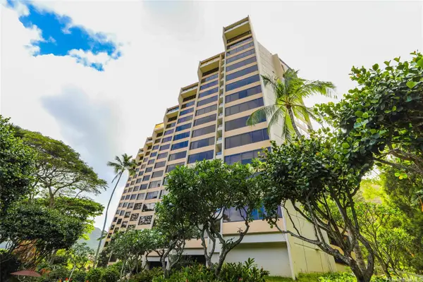 555 Hahaione Street #10C, Honolulu, HI 96825