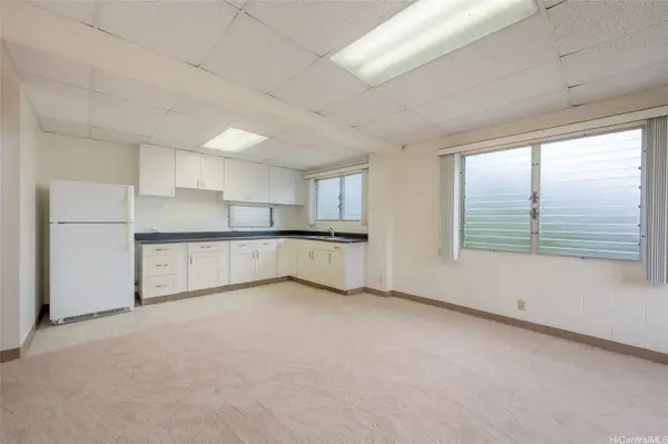 98-1383 Akaaka Street, Aiea, HI 96701