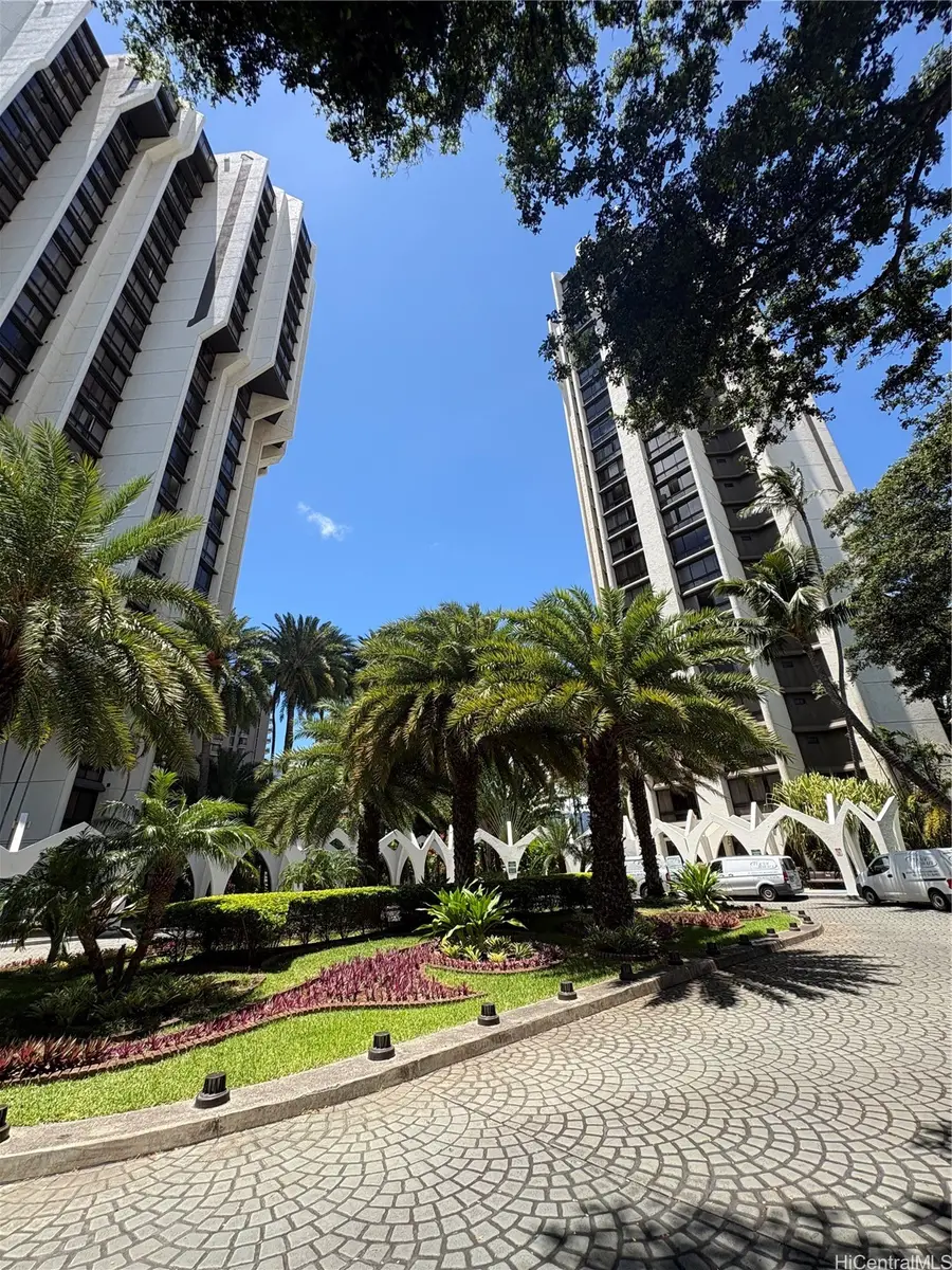 300 Wai Nani Way #II1616, Honolulu, HI 96815 - #2