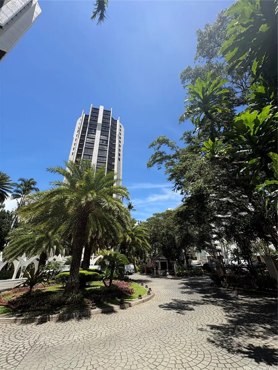 300 Wai Nani Way #II1616, Honolulu, HI 96815 - #3