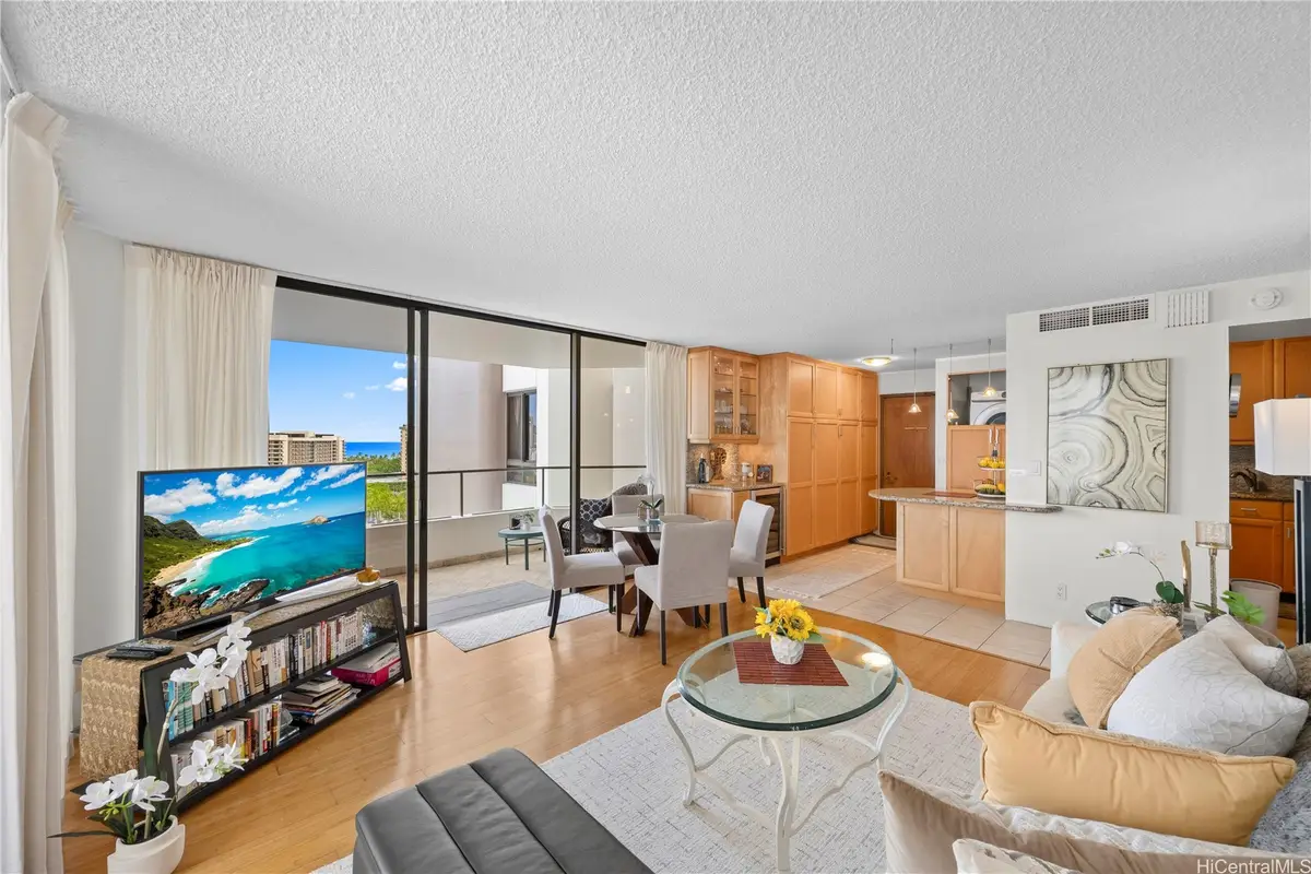 1910 Ala Moana Boulevard #16D, Honolulu, HI 96815 - #1