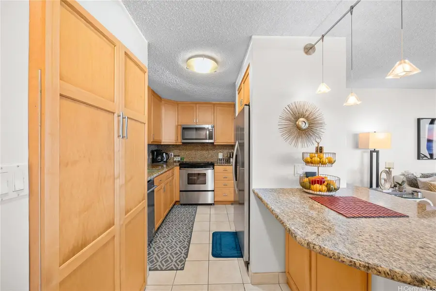 1910 Ala Moana Boulevard #16D, Honolulu, HI 96815 - #3