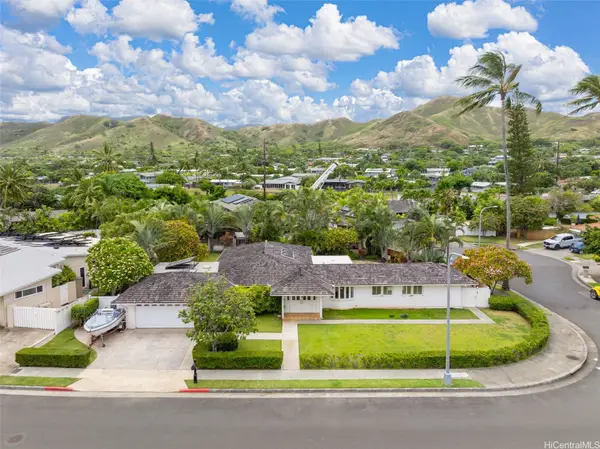 138 Kailuana Place, Kailua, HI 96734