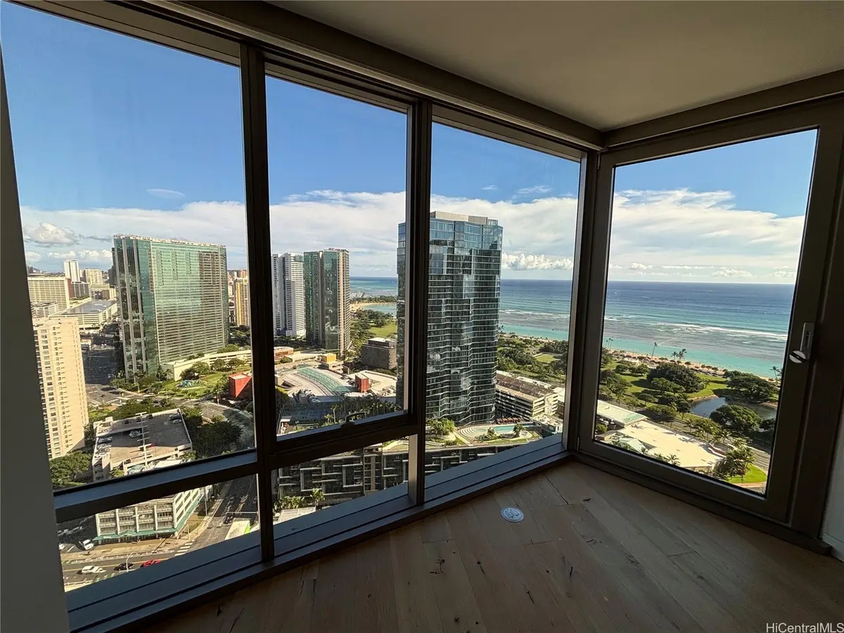1001 Queen Street #3204, Honolulu, HI 96814 - #1