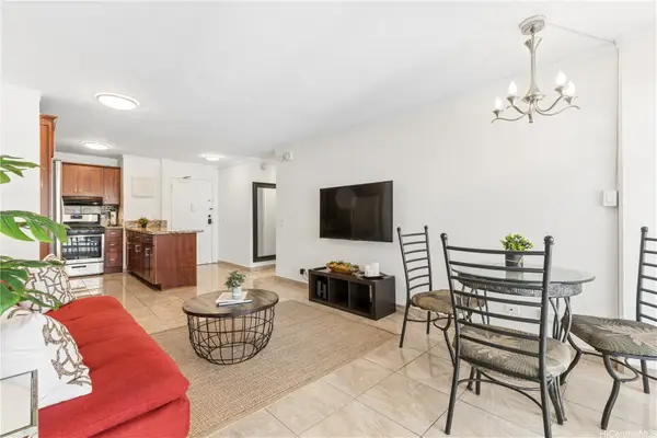 2465 Kuhio Avenue #304, Honolulu, HI 96815