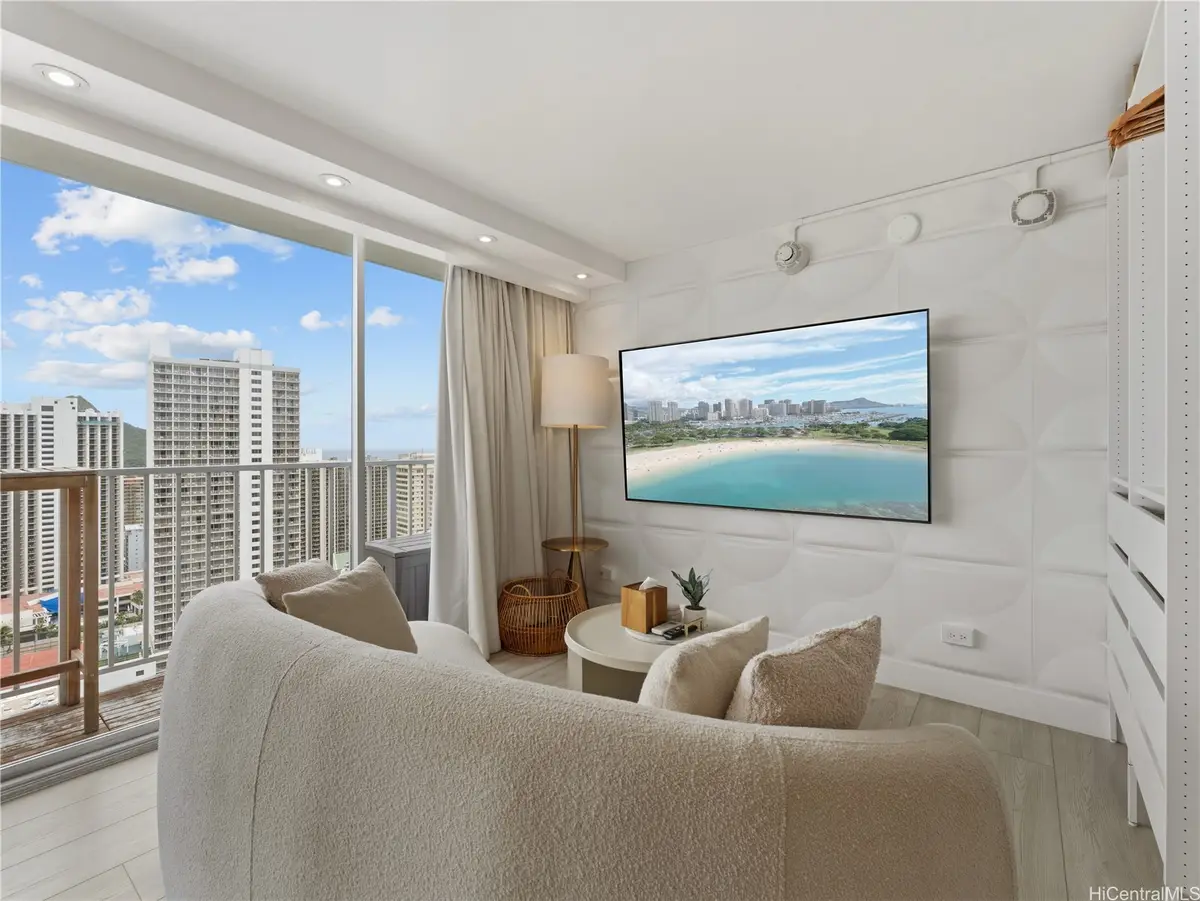 2427 Kuhio Avenue #3201, Honolulu, HI 96815 - #1