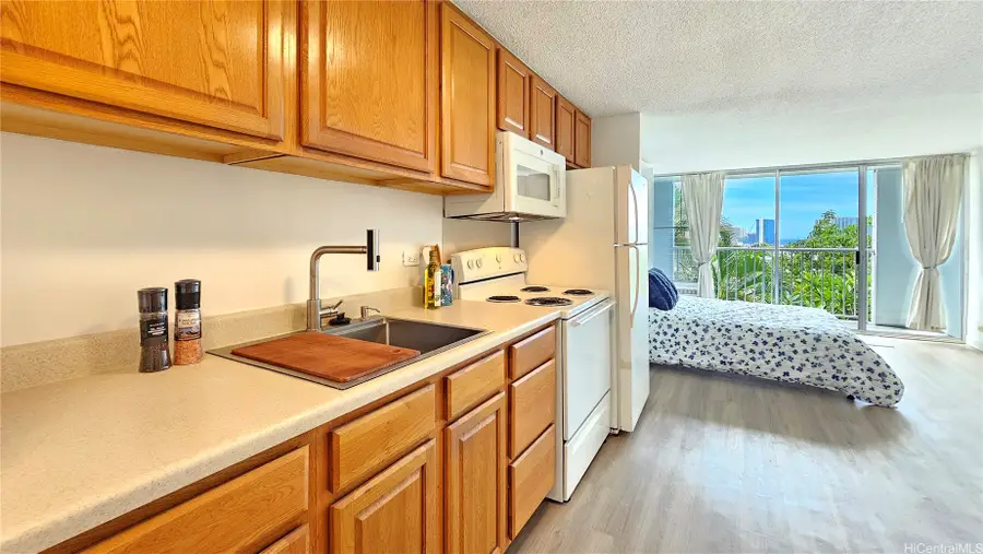 1025 Maunaihi Place #105, Honolulu, HI 96822 - #3