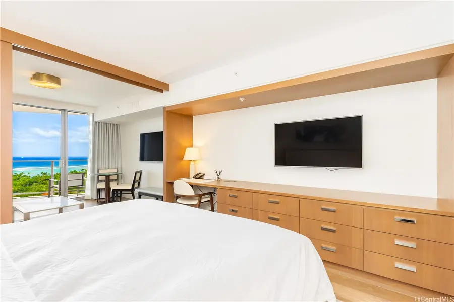2139 Kuhio Avenue #D2207, Honolulu, HI 96815 - #3