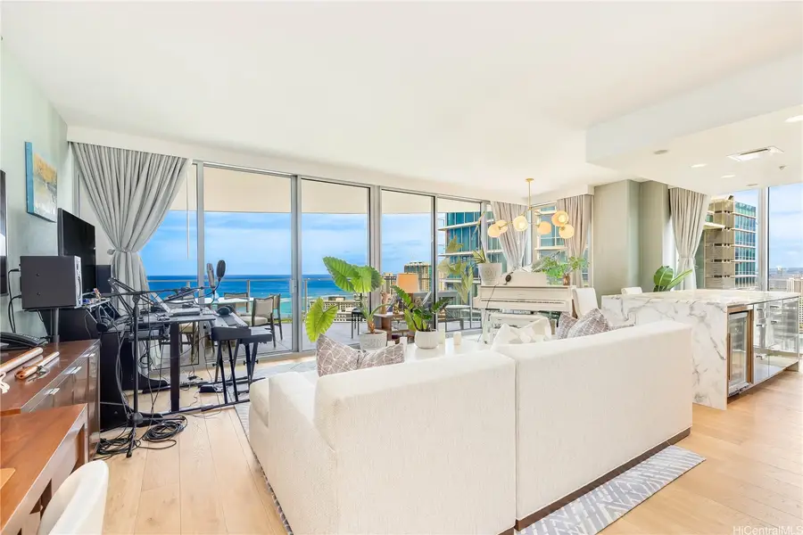 2139 Kuhio Avenue #D3501, Honolulu, HI 96815 - #2