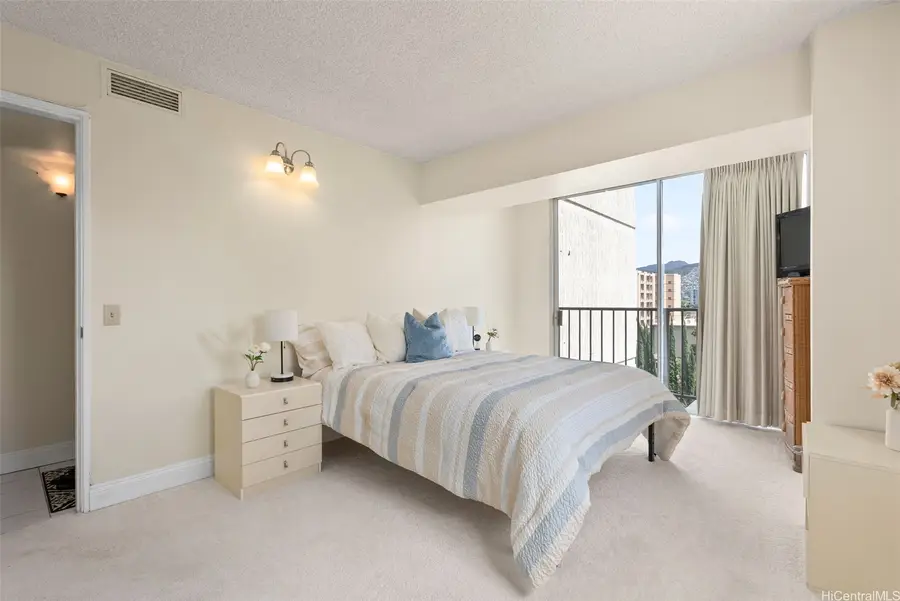 2440 Kuhio Avenue #501, Honolulu, HI 96815 - #2