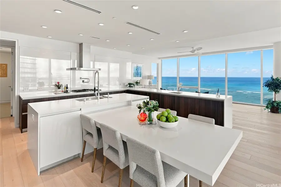 1118 Ala Moana Boulevard #1801, Honolulu, HI 96814 - #2