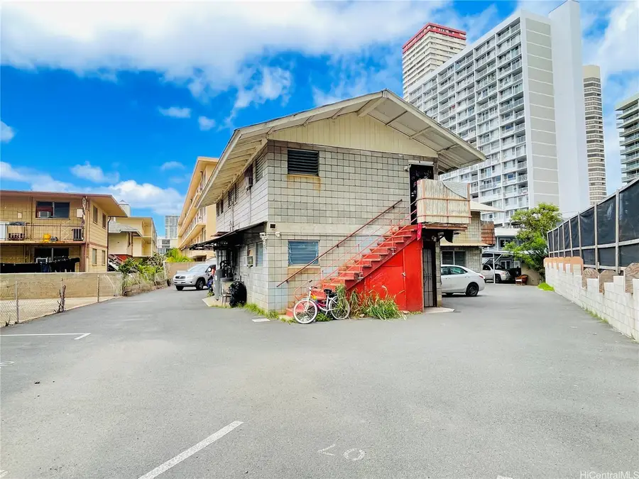 2550 Date Street, Honolulu, HI 96826 - #3