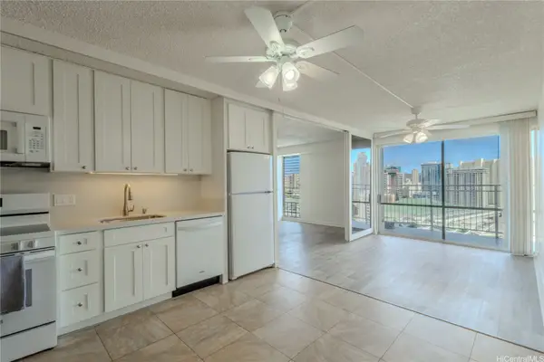 1655 Makaloa Street #2406, Honolulu, HI 96814