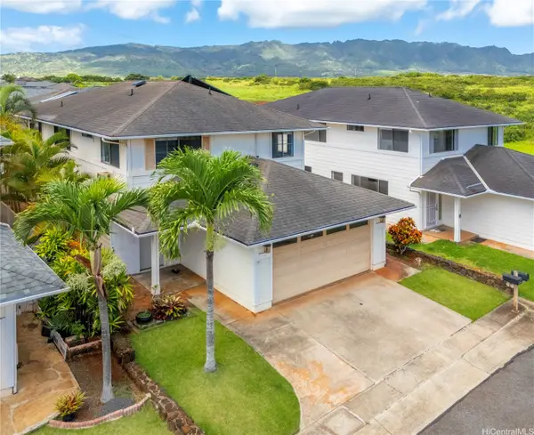 94-1018 Kalulu Loop, Waipahu, HI 96797