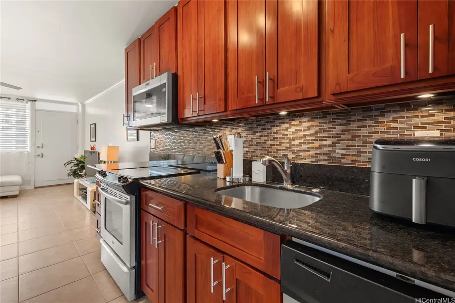 425 Ena Road #1202A, Honolulu, HI 96815 - #2