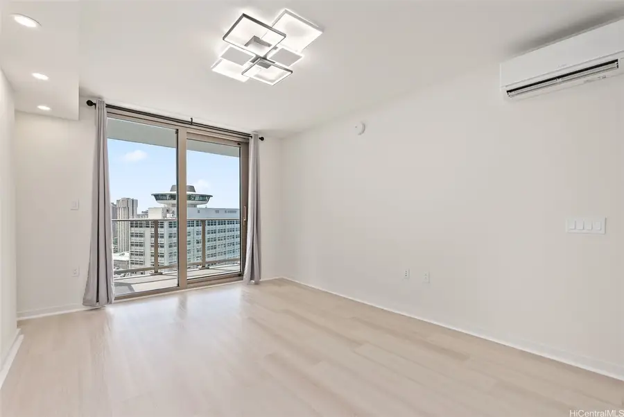 1388 Kapiolani Boulevard #2807, Honolulu, HI 96814 - #2