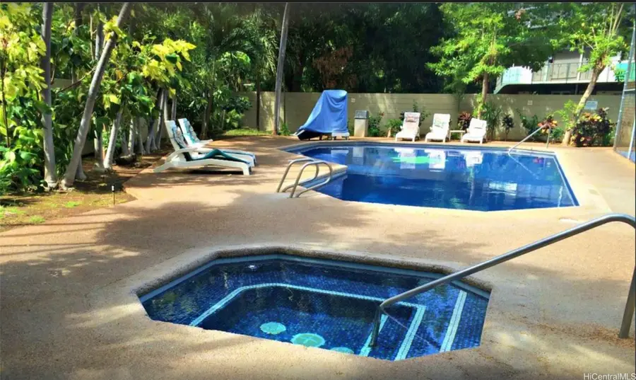 1700 Ala Moana Boulevard #3704, Honolulu, HI 96815 - #3
