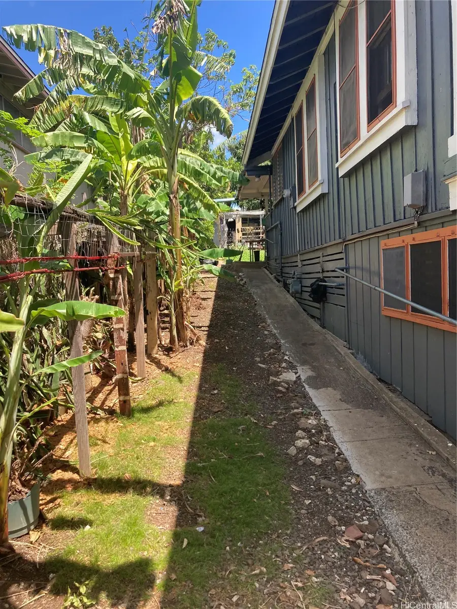 1142 Richard Lane, Honolulu, HI 96819 - #2