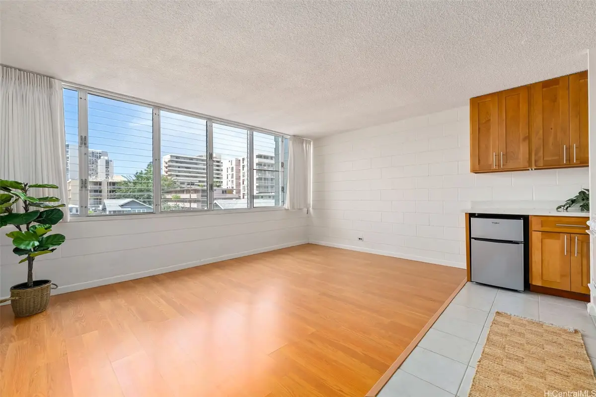 1550 Wilder Avenue #B302, Honolulu, HI 96822 - #1