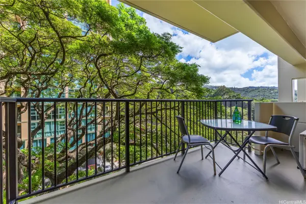 21 Craigside Place #5E, Honolulu, HI 96817