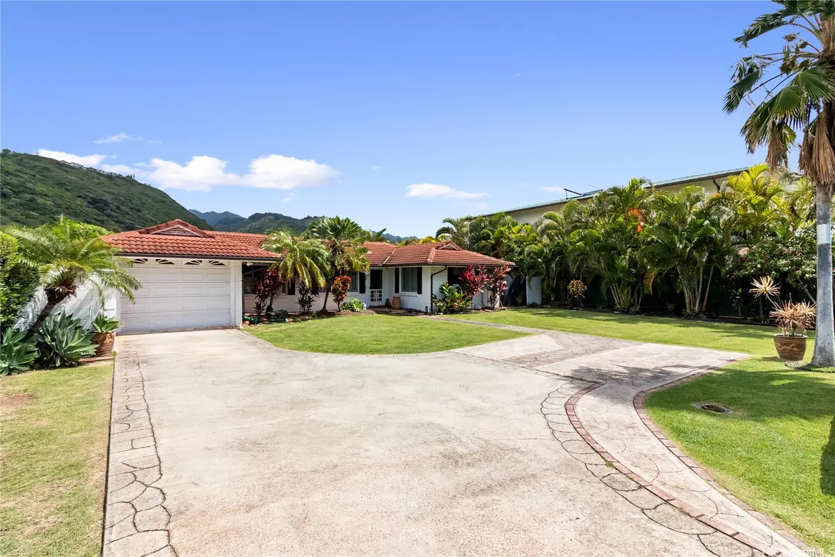 5562 Kalanianaole Highway, Honolulu, HI 96821 - #1