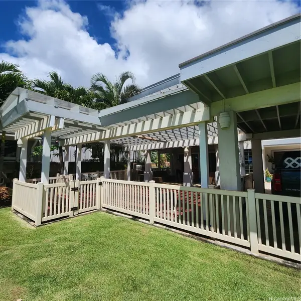 91-633F Pohakupuna Road, Ewa Beach, HI 96706