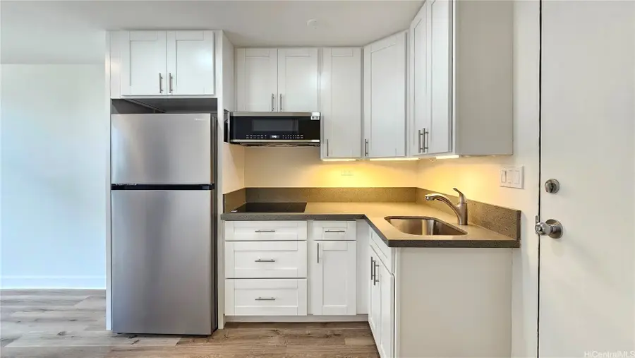 1560 Kanunu Street #1414, Honolulu, HI 96814 - #2