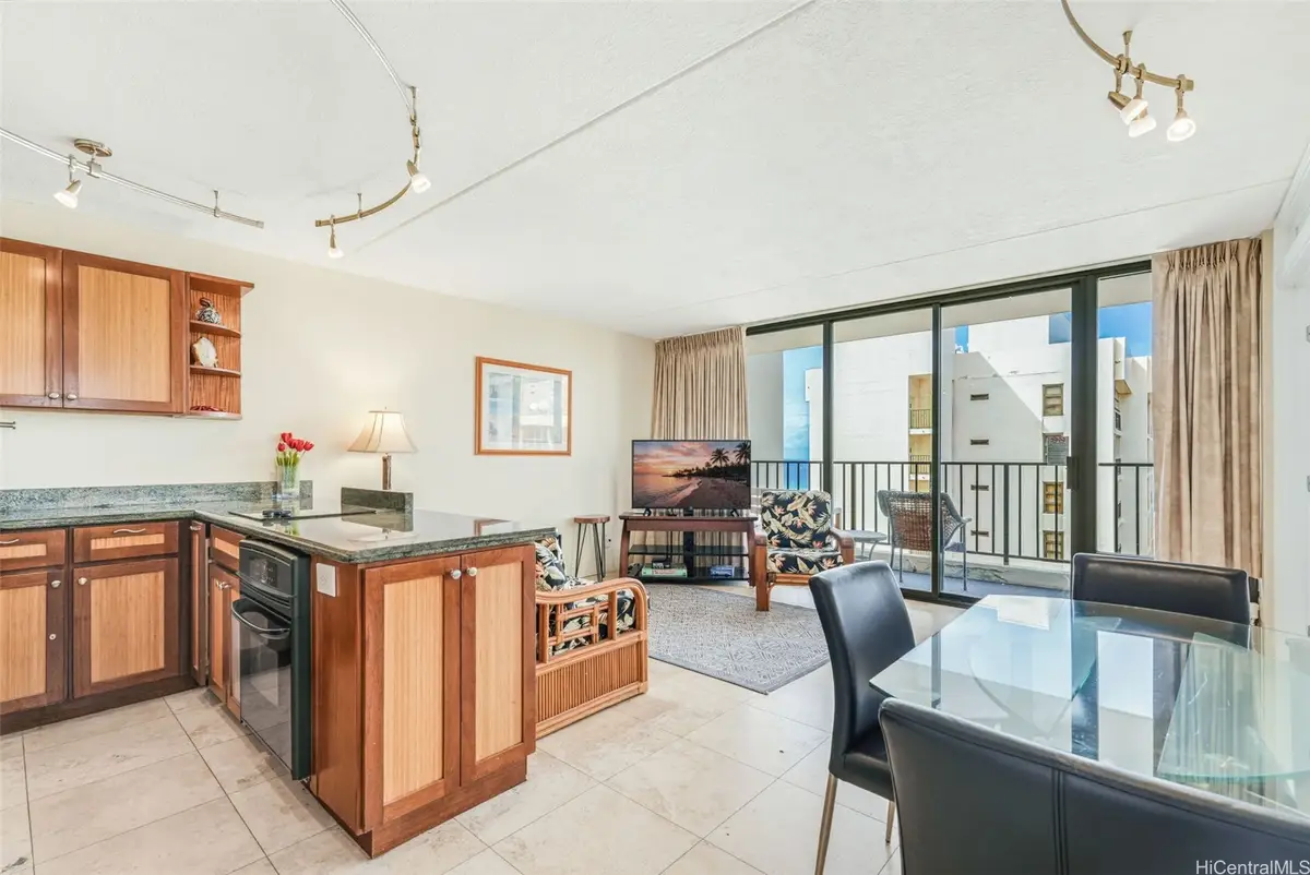 201 Ohua Avenue #T2-3602, Honolulu, HI 96815 - #1