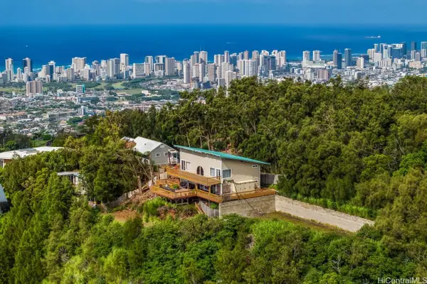 4969 Maunalani Circle, Honolulu, HI 96816