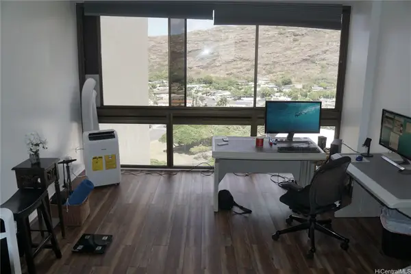 521 Hahaione Street #16-G, Honolulu, HI 96825