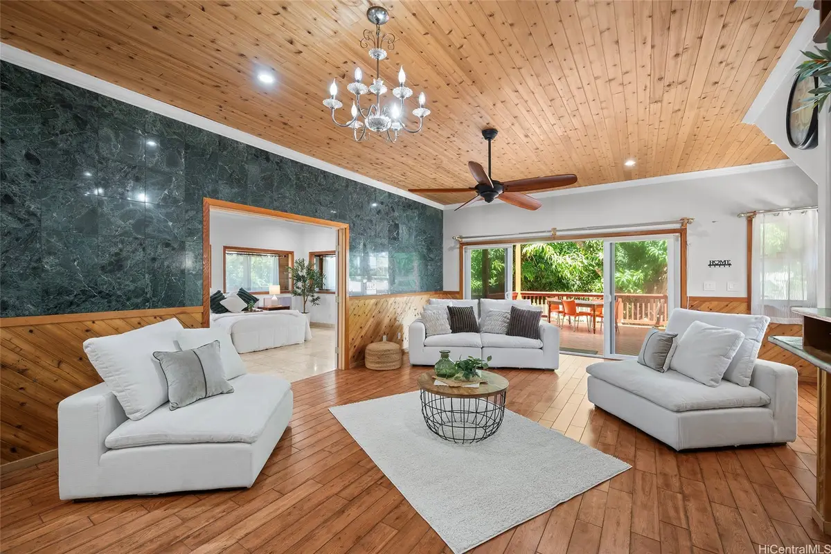 652 Hoohulu Place, Pearl City, HI 96782 - #1