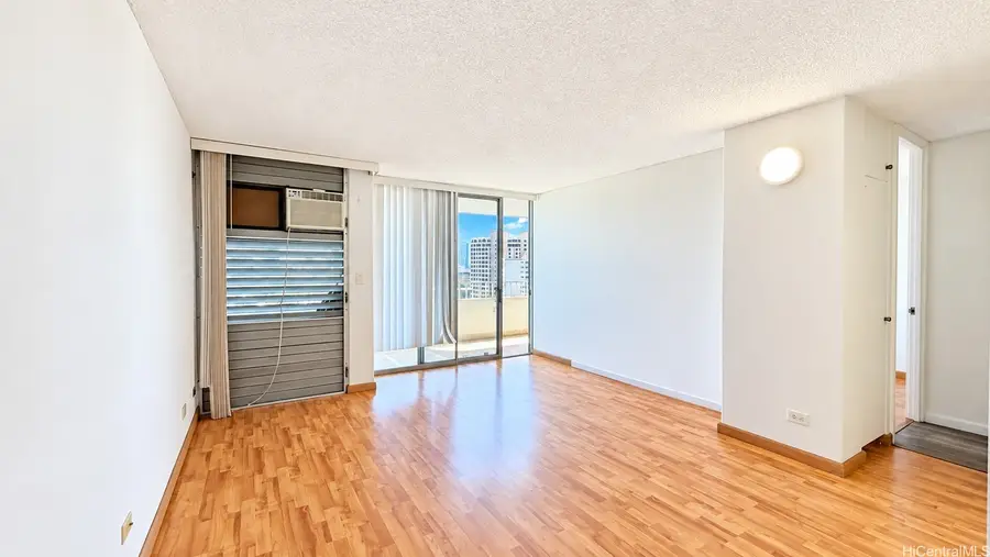 1400 Pensacola Street #703, Honolulu, HI 96822 - #3