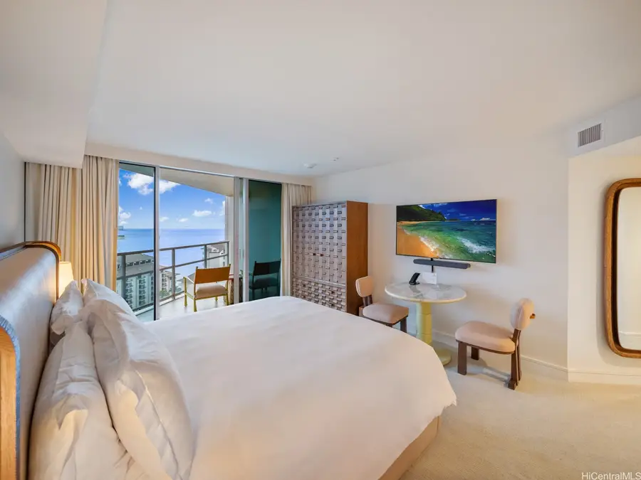 223 Saratoga Road #1906, Honolulu, HI 96815 - #2