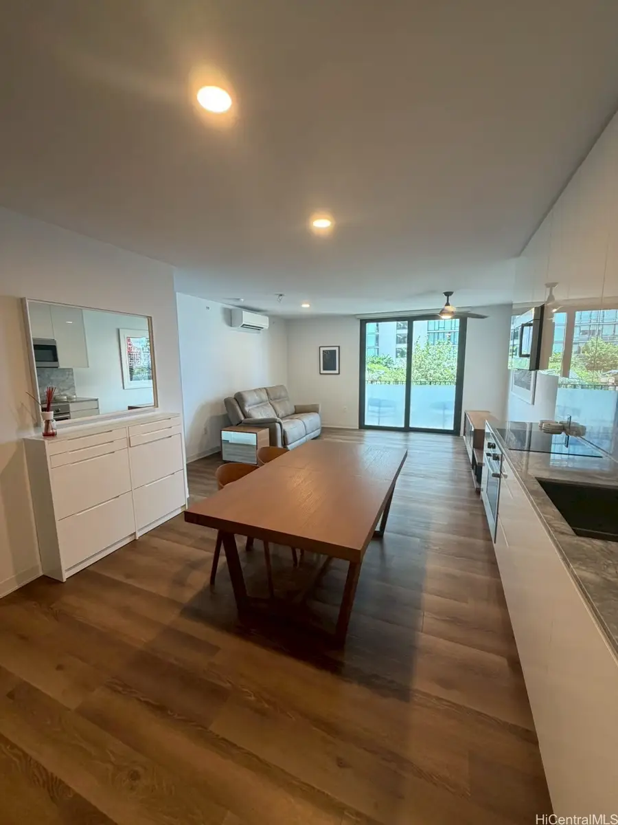 987 Queen Street #908, Honolulu, HI 96814 - #2