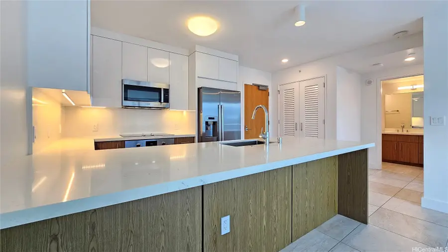 629 Keeaumoku Street #1305, Honolulu, HI 96814 - #2