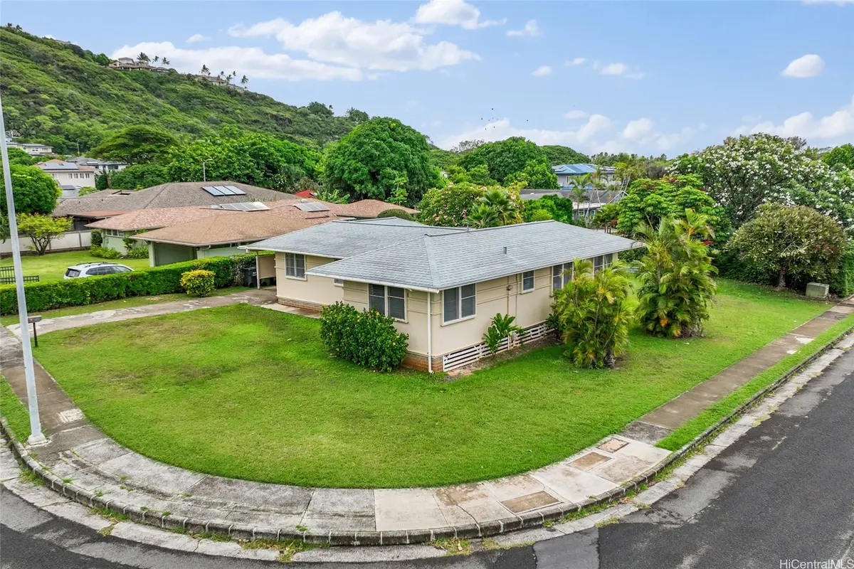 5265 Manauwea Street, Honolulu, HI 96821 - #1